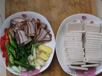 腊肉千叶豆腐的做法步骤2