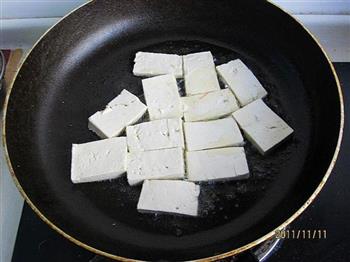 蒜黄蚝油豆腐的做法图解2