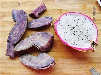 紫薯火龙果糖水的做法图解1