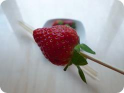 草莓巧克力棒棒糖的做法图解4