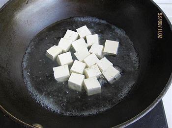 蚝油香菇炒豆腐的做法图解1