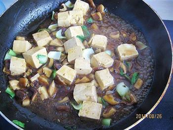 蚝油香菇炒豆腐的做法步骤11