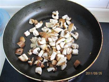 蚝油香菇炒豆腐的做法步骤5