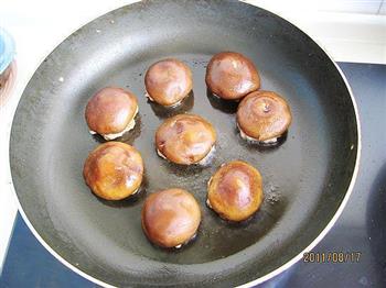煎酿香菇肉丸的做法步骤4