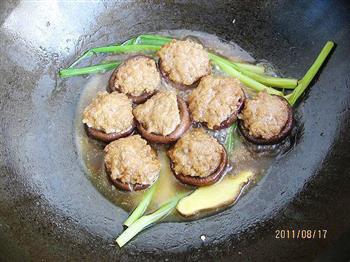 煎酿香菇肉丸的做法步骤7