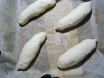 蜜红豆面包的做法步骤5