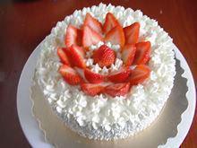 白雪草莓园蛋糕的做法图解22