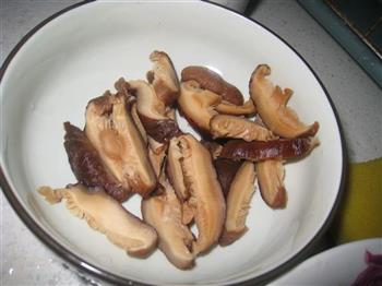 香菇肉片烧柚皮的做法步骤6