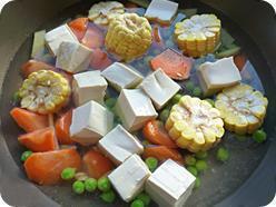 鲜虾豆腐火锅的做法步骤7