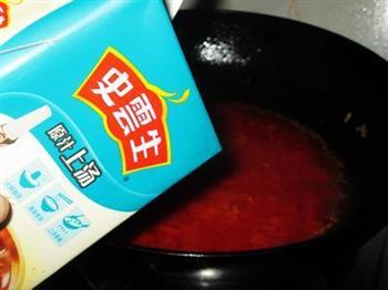 上汤番茄鸡翅火锅的做法步骤12