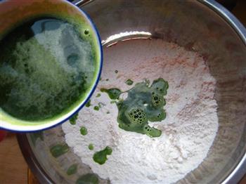 豆浆翡翠面的做法步骤7