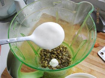 绿豆沙酸奶的做法图解3
