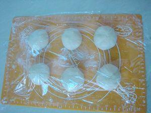 椰蓉花朵面包的做法步骤5