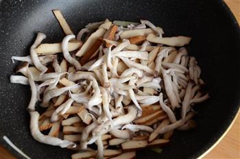 蘑菇炒香干的做法步骤6