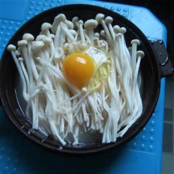 金菇蛋汤的做法图解4