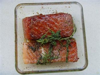 腌渍鲑鱼的做法步骤9