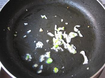 煎烧蚝油鲍菇片的做法步骤3