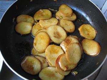煎烧蚝油鲍菇片的做法步骤8