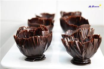 巧克力花瓣碗的做法图解8