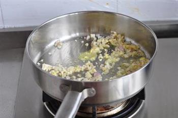 意式香浓菜汤的做法步骤3