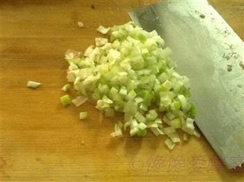 生菜汆丸子汤的做法步骤5