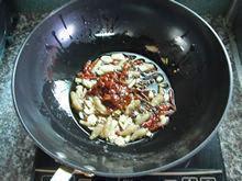 养生泥鳅火锅的做法步骤8