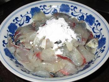 酸菜鱼火锅的做法步骤10