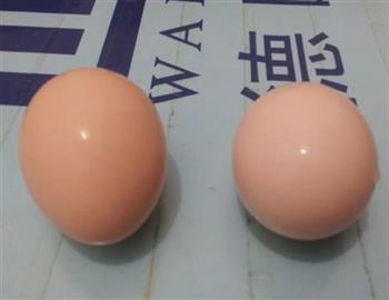 鸡蛋手擀面条的做法图解1