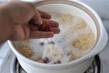 小米红枣粥的做法步骤6