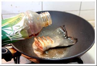 香茅剁椒三文鱼尾的做法步骤2