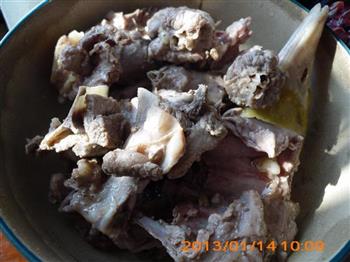 鲜鸭海带汤的做法步骤1