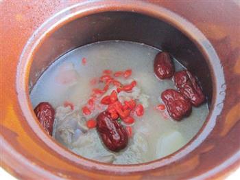 山药红枣猪手汤的做法步骤9