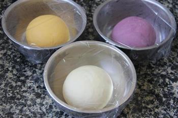 彩色奶黄包的做法步骤1