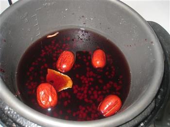 黑米红豆红枣粥的做法图解4