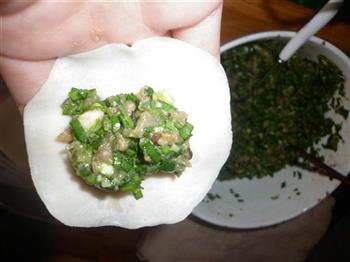 韭菜猪肉饺子的做法步骤7