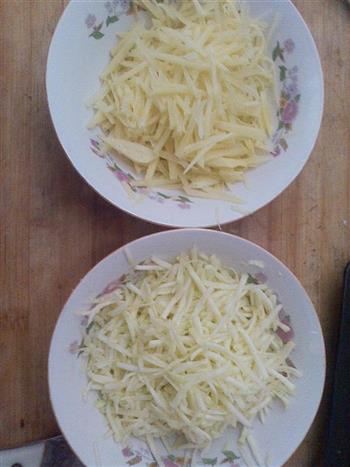 西葫土豆蔬菜饼的做法步骤2