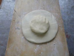 椒盐黑芝麻酥饼的做法步骤6