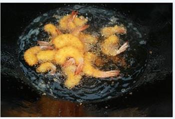 黄金凤尾虾的做法步骤10