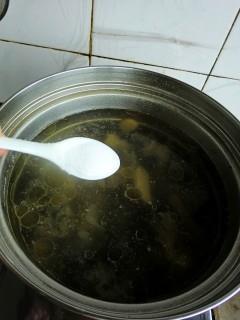 红枣银耳乌鸡汤的做法步骤10