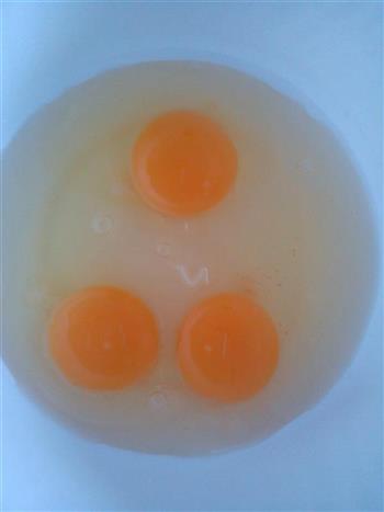 奶香煎蛋的做法图解3