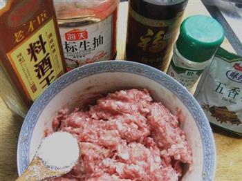 西葫芦猪肉饺子的做法步骤6
