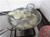 龙井茶香牛肉水饺的做法步骤16