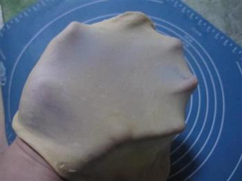 葡萄干小面包的做法步骤3