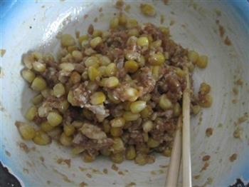 猪肉玉米粒饺子的做法图解5