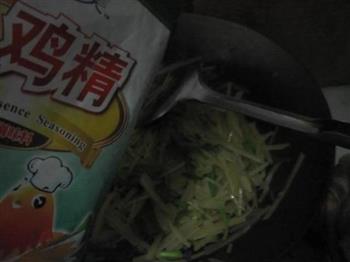 韭菜炒土豆丝的做法步骤11