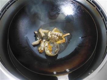 螃蟹粥的做法步骤7