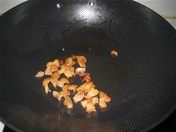 猪油渣炒萝卜干的做法步骤4