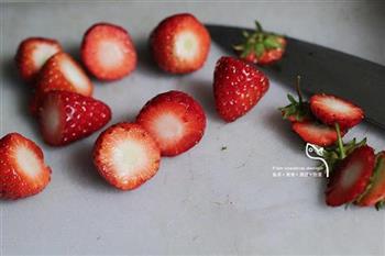 草莓大福的做法图解4
