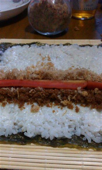 泡菜肉松寿司的做法步骤7