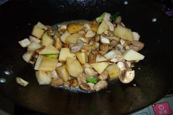 咖喱土豆盖浇饭的做法步骤5